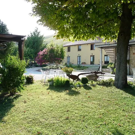 Κατάλυμα σε φάρμα Agriturismo Gli Ippocastani Pergola